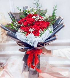 Aurora Florist & Gift Review