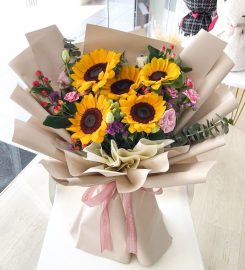 Aurora Florist & Gift Review