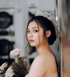 Dear Muse Makeup & Hairstyling Review
