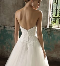 Dream Wedding Boutique Review