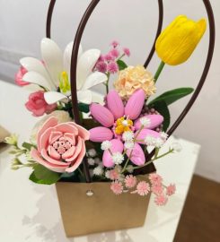 The Block Bouquets Review