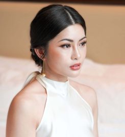 AESTA Makeup Review