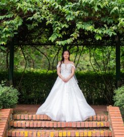 The Gown Warehouse Review